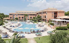 Grupotel Macarella Suites&Spa